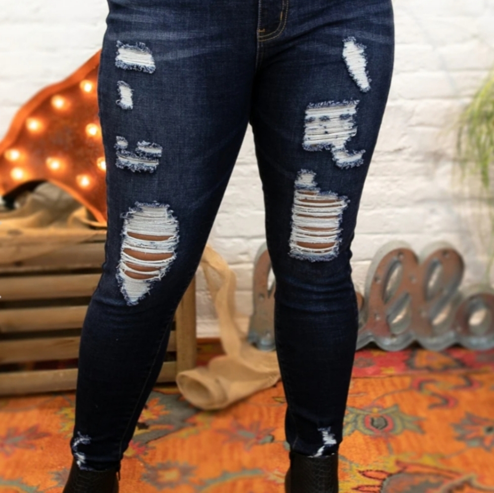 SFC Distressed Skinny Jeans - Dark